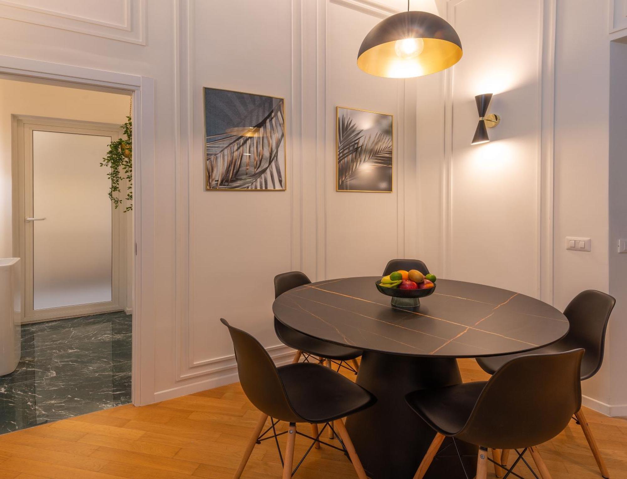 Colosseo Flat
